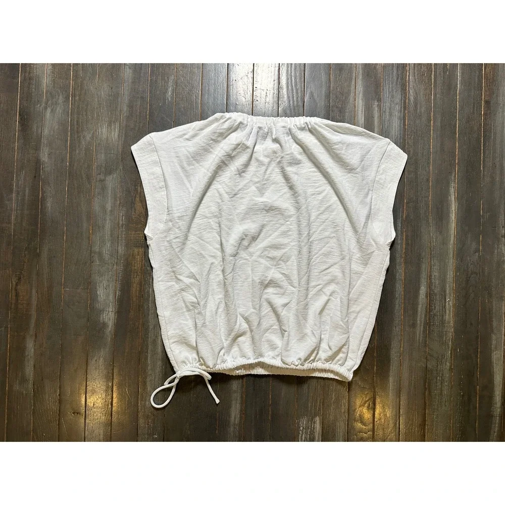 Montgomery Post White Cap Sleeve Elastic Hem Blouse Top